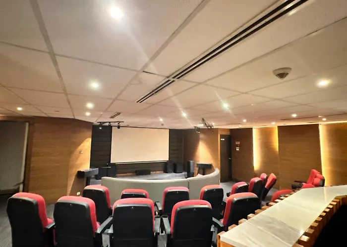 Adahkumaya Luxury Aparthotel