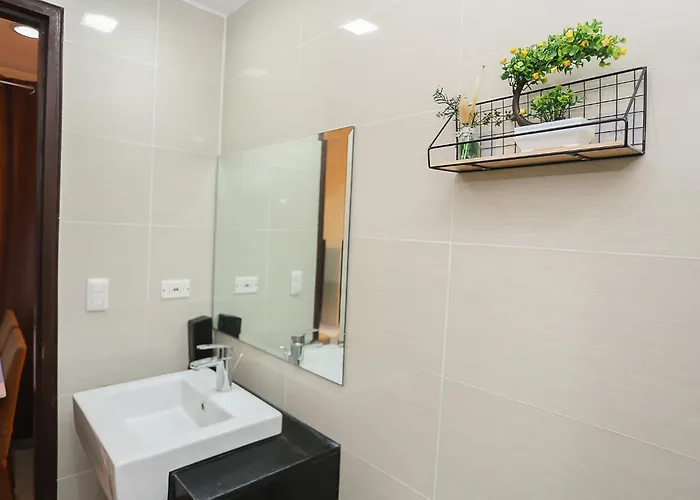 Adahkumaya Luxury 4* Manila