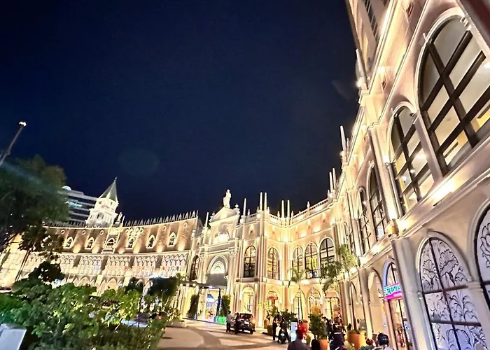 Adahkumaya Luxury